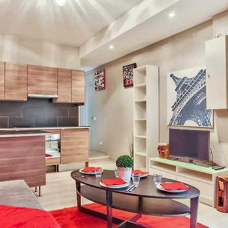 06 Design Flat Grands Boulevards Апартаменты *